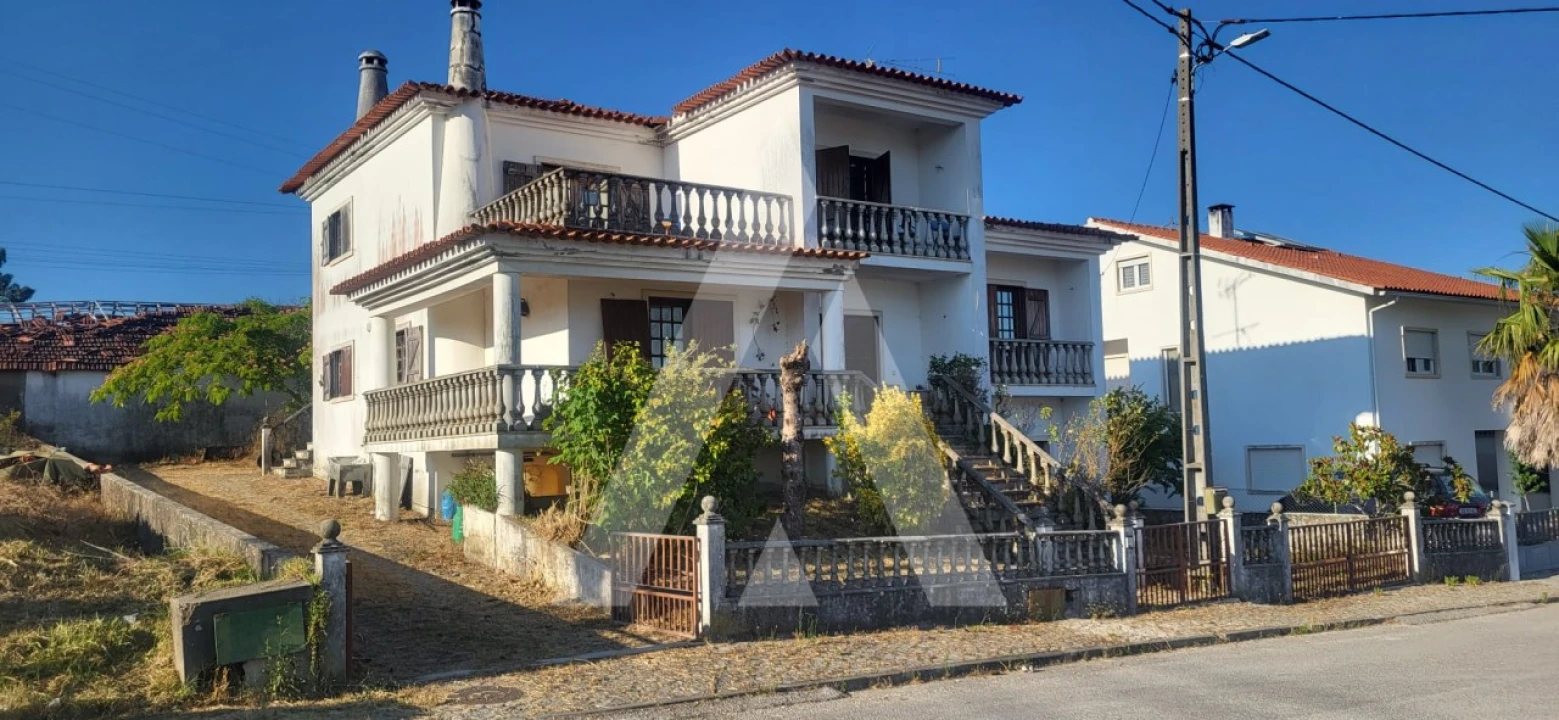 Moradia T5 para Venda em Ansião Foto 1