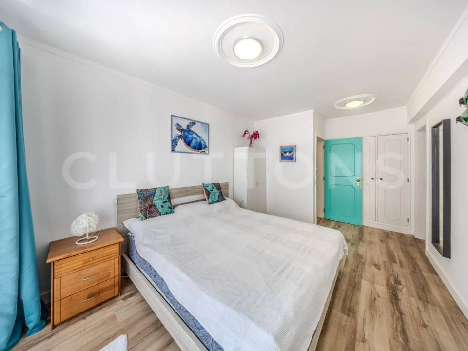 Apartamento T3 para Venda em Quarteira Foto 19