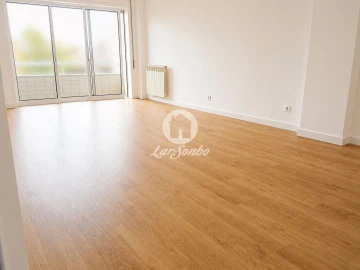 Apartamento T3 para Venda em São Vitor (Braga)