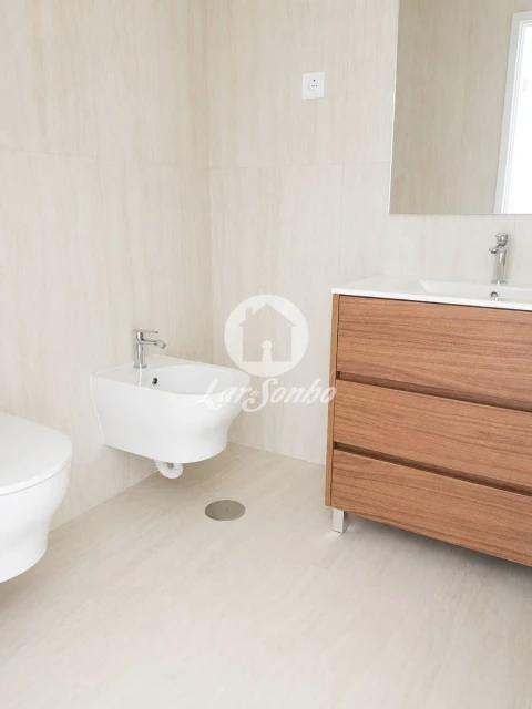 Apartamento T3 para Venda em São Vitor (Braga)