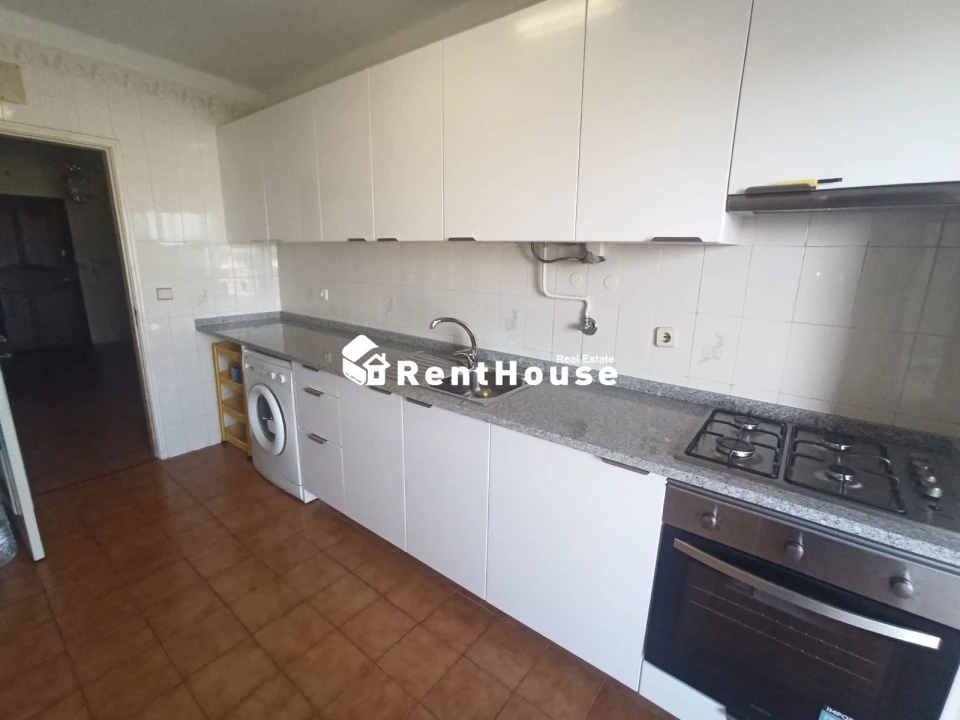 Apartamento T1 para Arrendamento em Buarcos Foto 1
