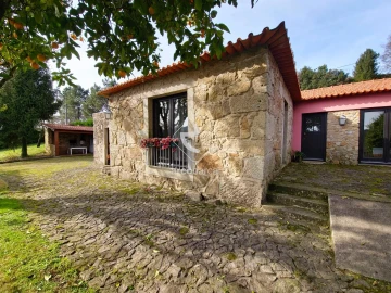 Quinta T5 para Venda em Formariz e Ferreira