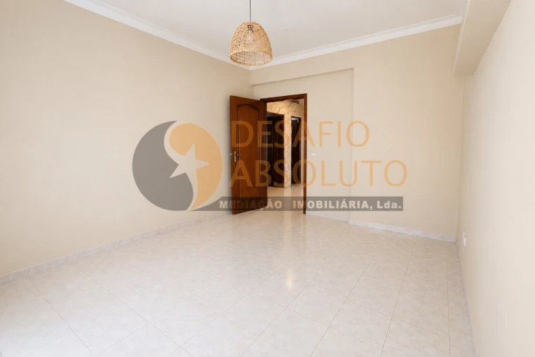 Apartamento T2 para Venda em Pinhal Novo Foto 12