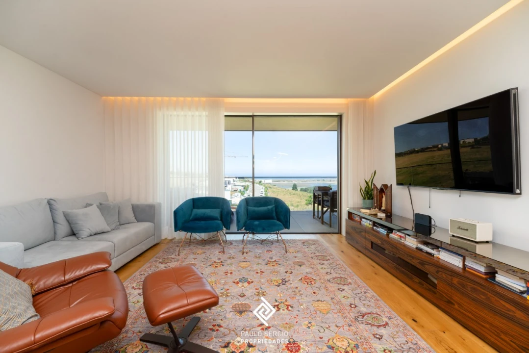 Apartamento T3 para Venda em Canidelo Foto 9