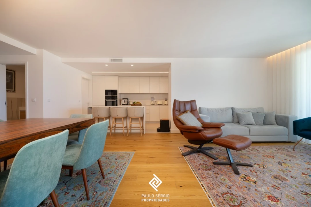 Apartamento T3 para Venda em Canidelo Foto 3