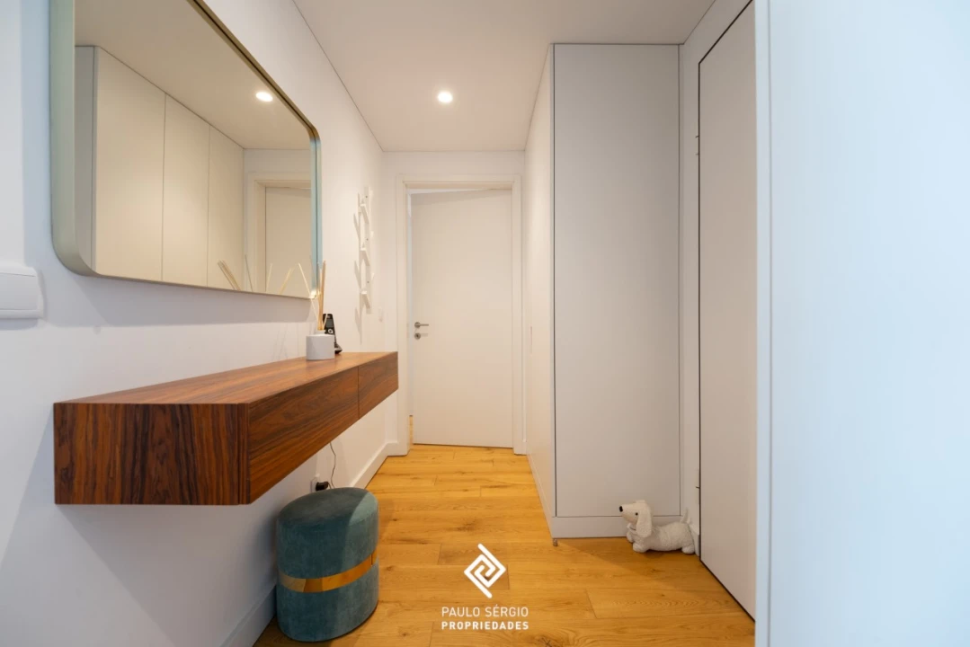 Apartamento T3 para Venda em Canidelo Foto 17