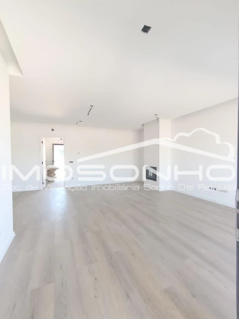 Moradia T3 para Venda em Marinha Grande