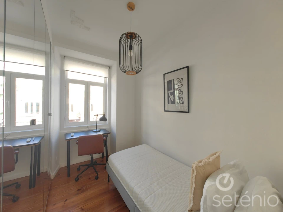 Apartamento T2 para Arrendamento em Santo António Foto 7