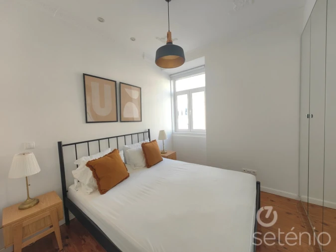Apartamento T2 para Arrendamento em Santo António Foto 8