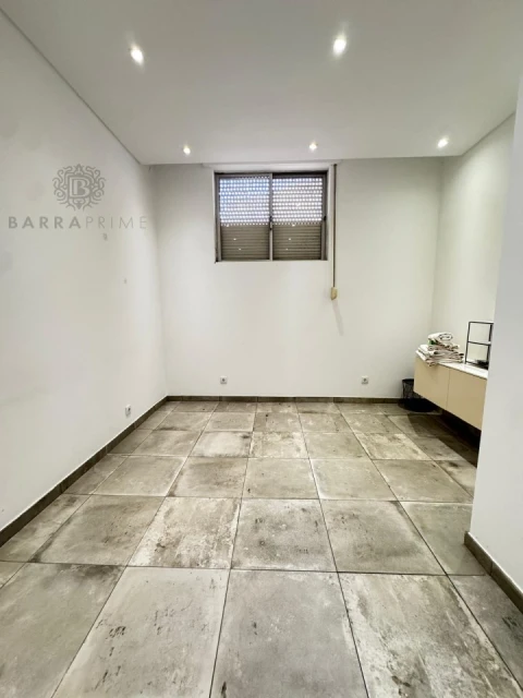 Loja para Venda em Loule (São Sebastião)