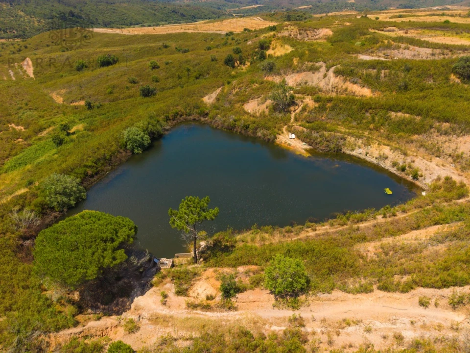 Terreno para Venda em Budens Foto 2