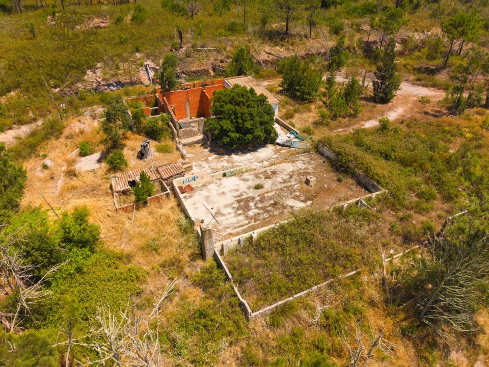 Terreno para Venda em Budens Foto 11