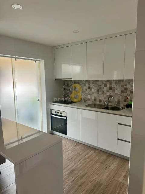 Apartamento T2 para Venda em Custóias, Leça do Balio e Guifões