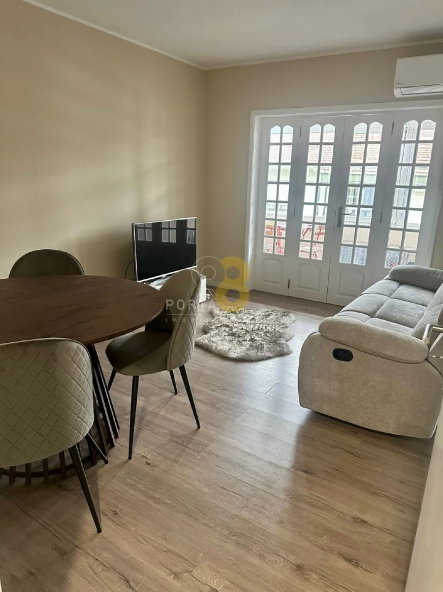 Apartamento T2 para Venda em Custóias, Leça do Balio e Guifões Foto 3