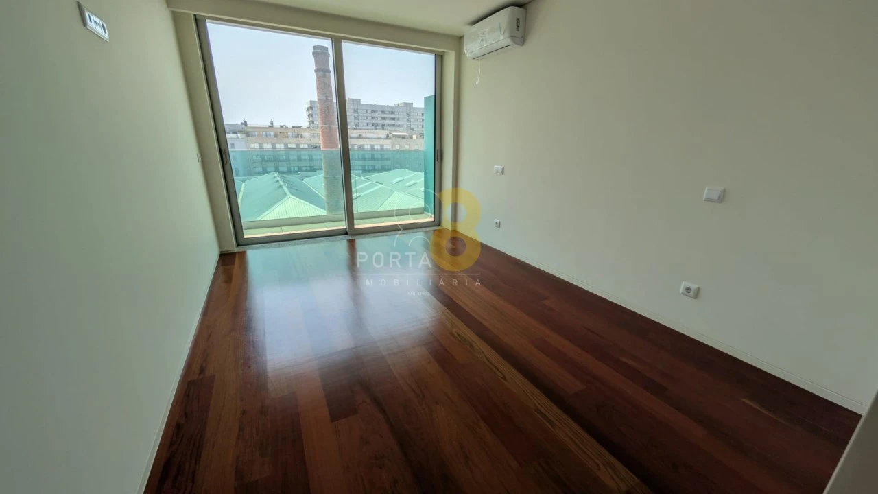 Apartamento T3 para Arrendamento em Matosinhos e Leça da Palmeira Foto 6