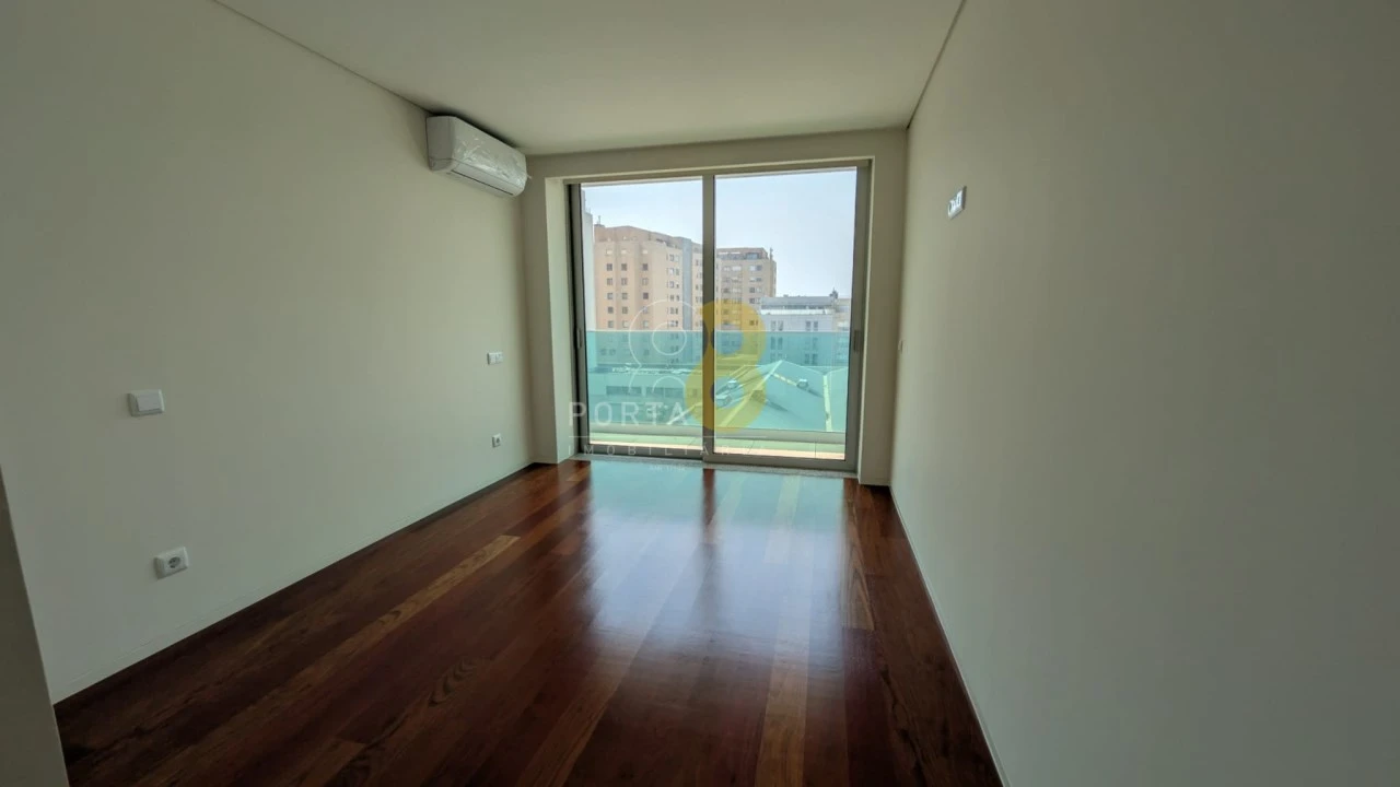 Apartamento T3 para Arrendamento em Matosinhos e Leça da Palmeira Foto 9
