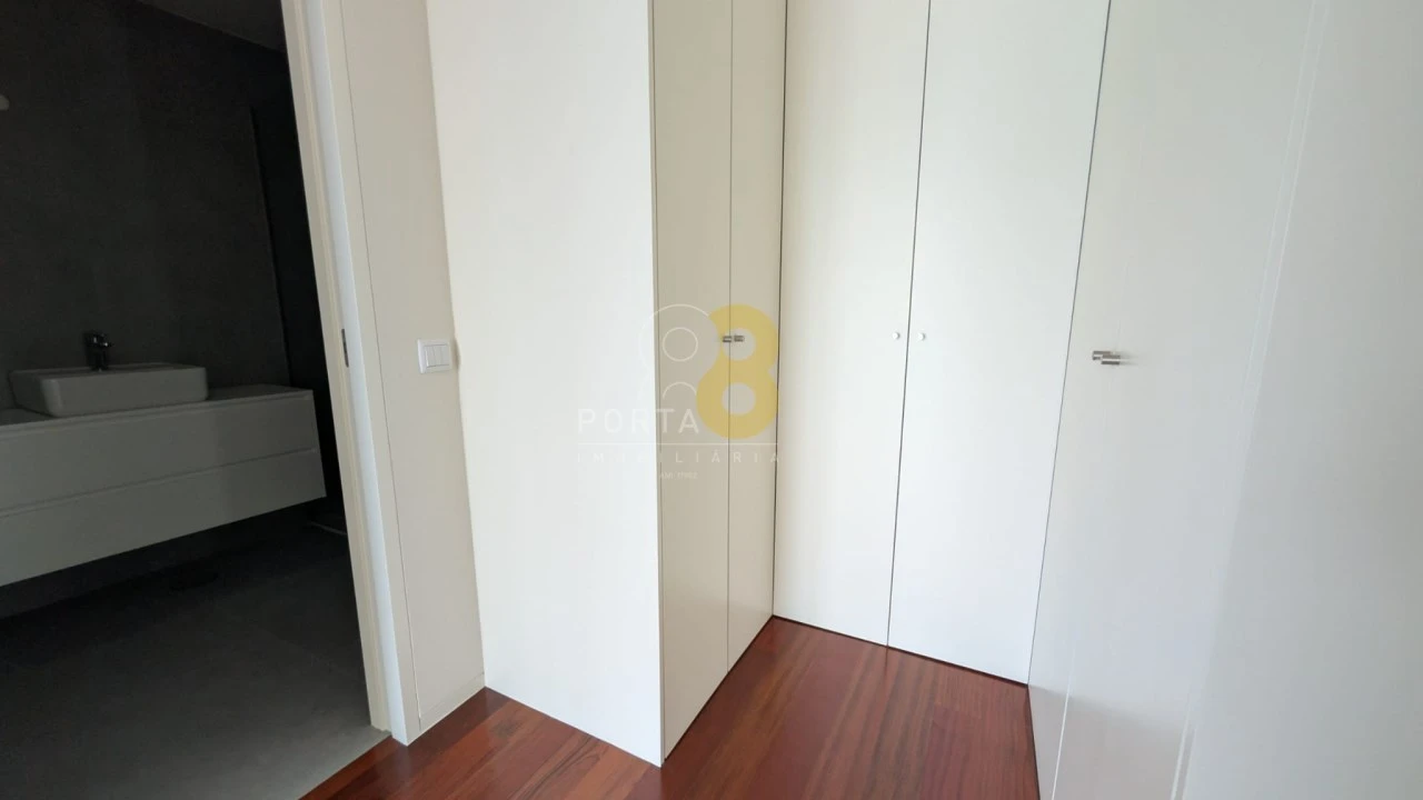 Apartamento T3 para Arrendamento em Matosinhos e Leça da Palmeira Foto 11