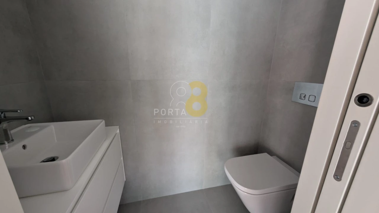 Apartamento T3 para Arrendamento em Matosinhos e Leça da Palmeira Foto 17