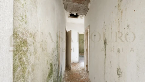 Moradia T1 para Venda em Baguim do Monte (Rio Tinto)