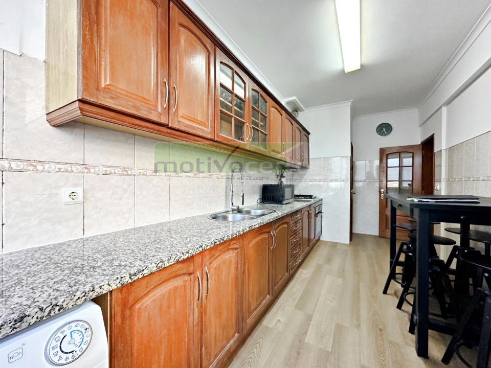 Apartamento T2 para Venda em Cacém e São Marcos Foto 10