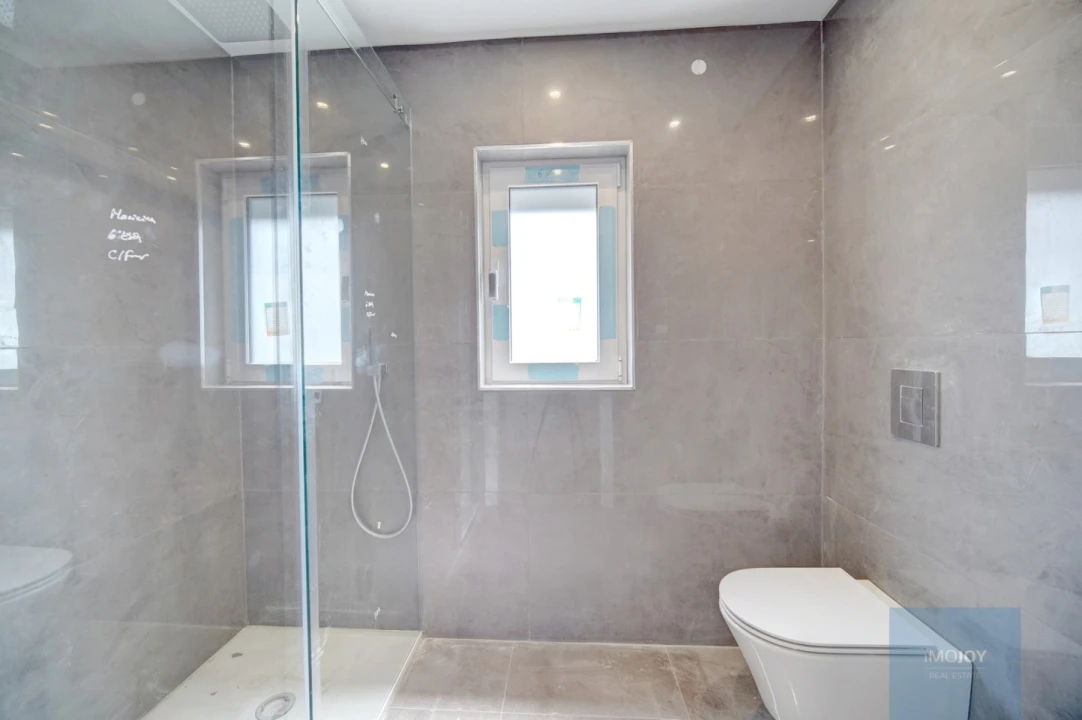 Apartamento T3 para Venda em Carcavelos e Parede Foto 18