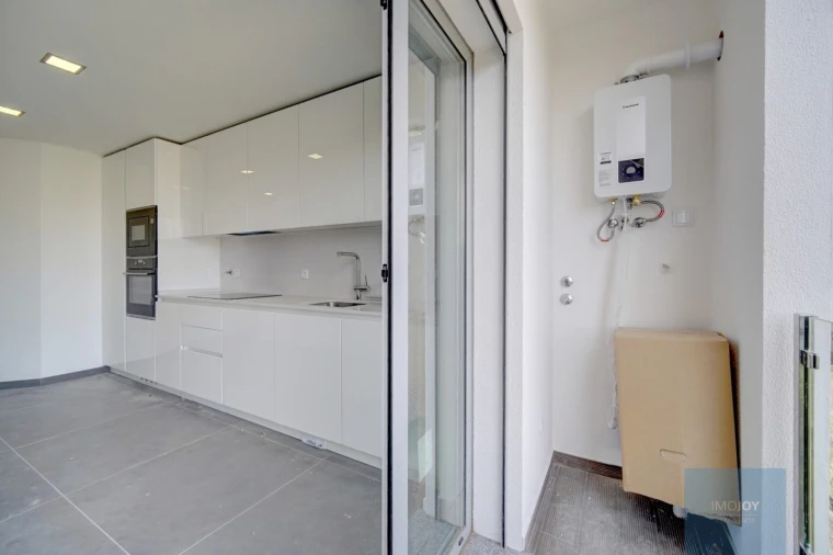 Apartamento T3 para Venda em Carcavelos e Parede Foto 4
