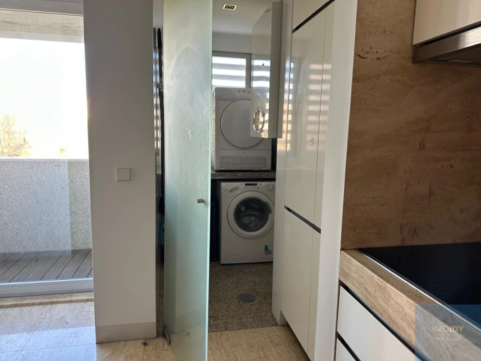Apartamento T3 para Arrendamento em Ramalde Foto 13