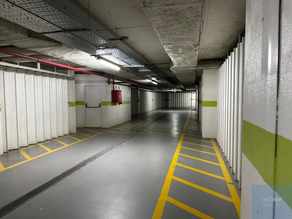 Apartamento T3 para Arrendamento em Ramalde Foto 35