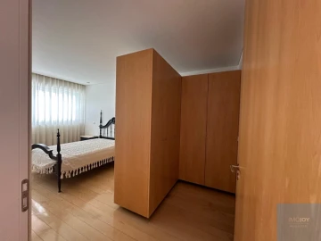 Apartamento T3 para Arrendamento em Ramalde