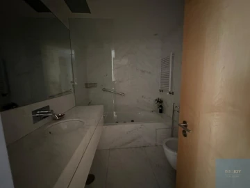 Apartamento T3 para Arrendamento em Ramalde
