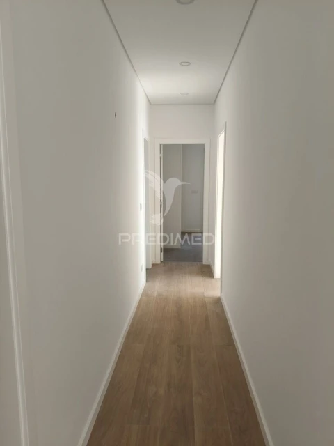 Moradia T3 para Venda em Fernao Ferro