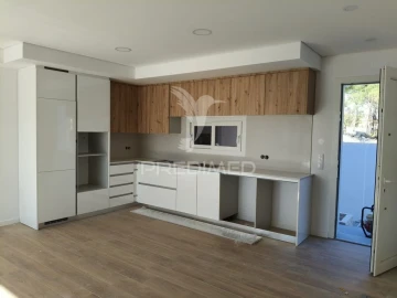 Moradia T3 para Venda em Fernao Ferro