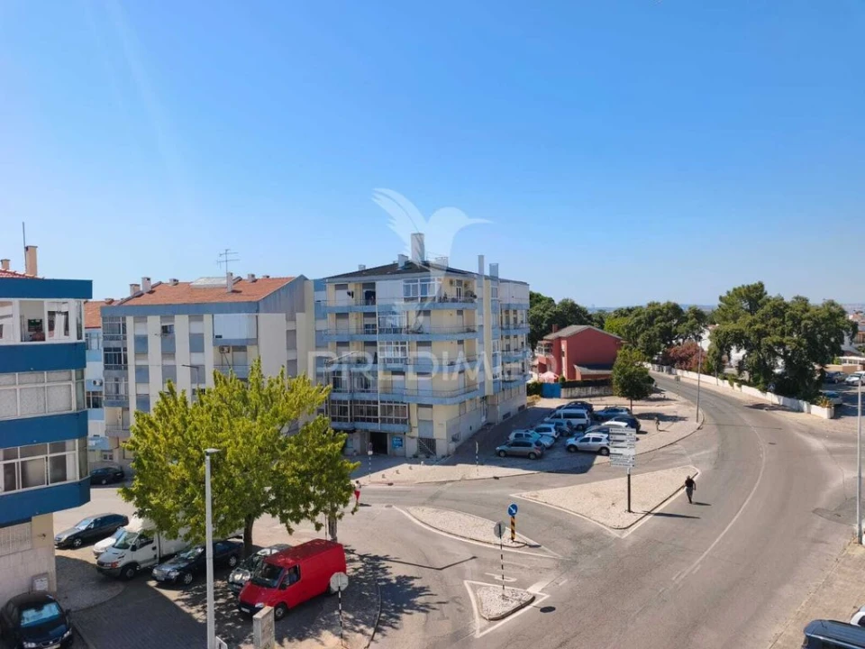 Apartamento T4 para Venda em Amora Foto 15