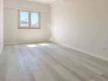 Apartamento T4 para Venda em Amora