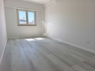 Apartamento T4 para Venda em Amora