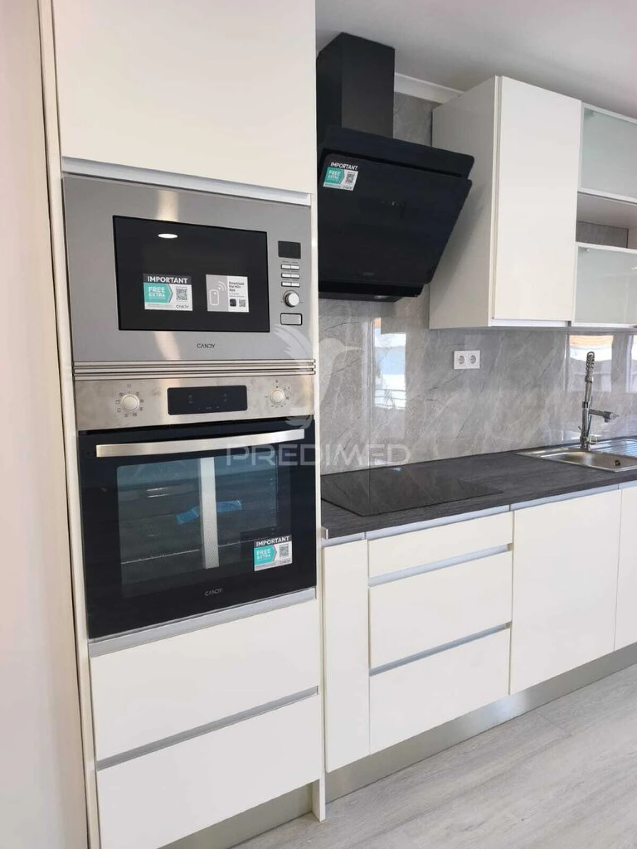 Apartamento T4 para Venda em Amora Foto 4