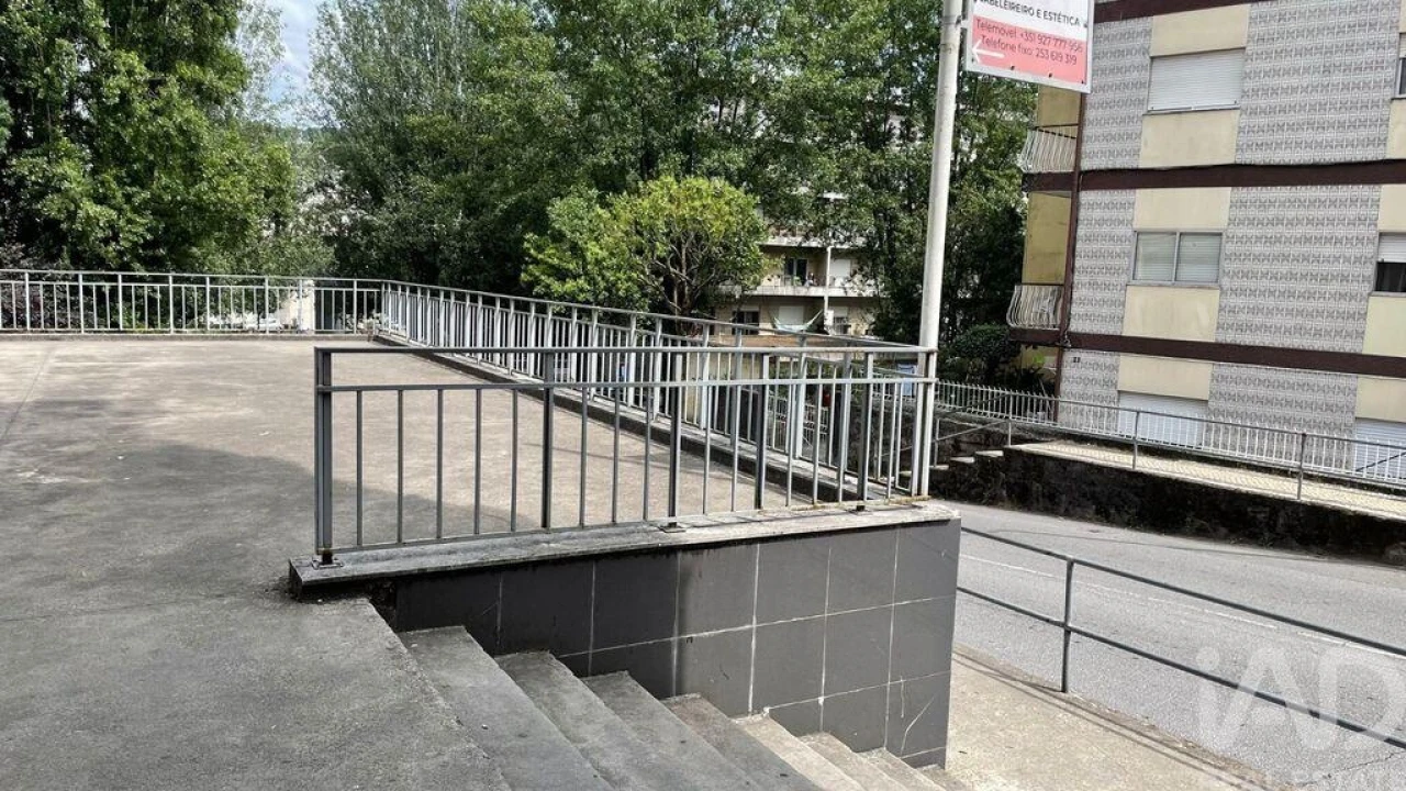 Negócio para Venda em São Vitor (Braga) Foto 14