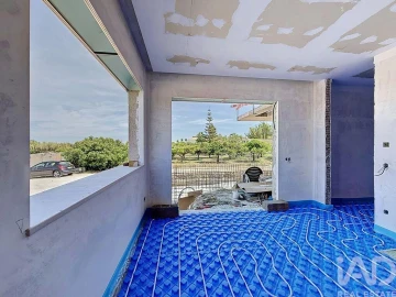 Moradia T4 para Venda em Luz de Tavira e Santo Estêvão