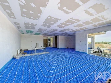 Moradia T4 para Venda em Luz de Tavira e Santo Estêvão