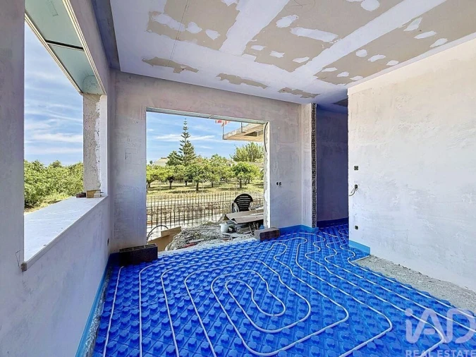 Moradia T4 para Venda em Luz de Tavira e Santo Estêvão Foto 5