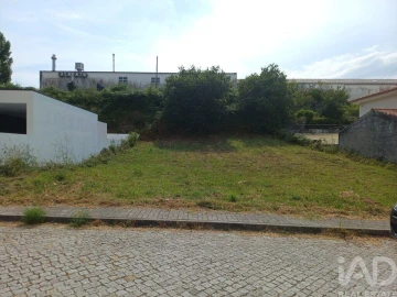Terreno para Venda em Vila Nova de Anha