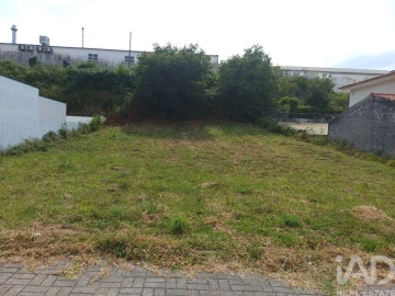 Terreno para Venda em Vila Nova de Anha
