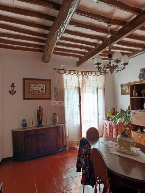 Moradia T4 para Venda em São João Baptista