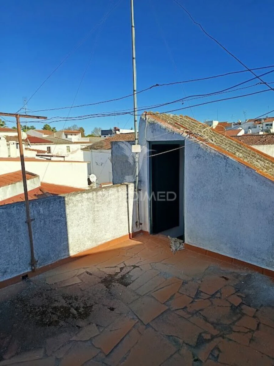 Moradia T4 para Venda em São João Baptista Foto 5