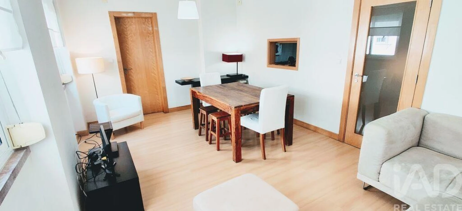 Apartamento T1 para Venda em Santo António Foto 4