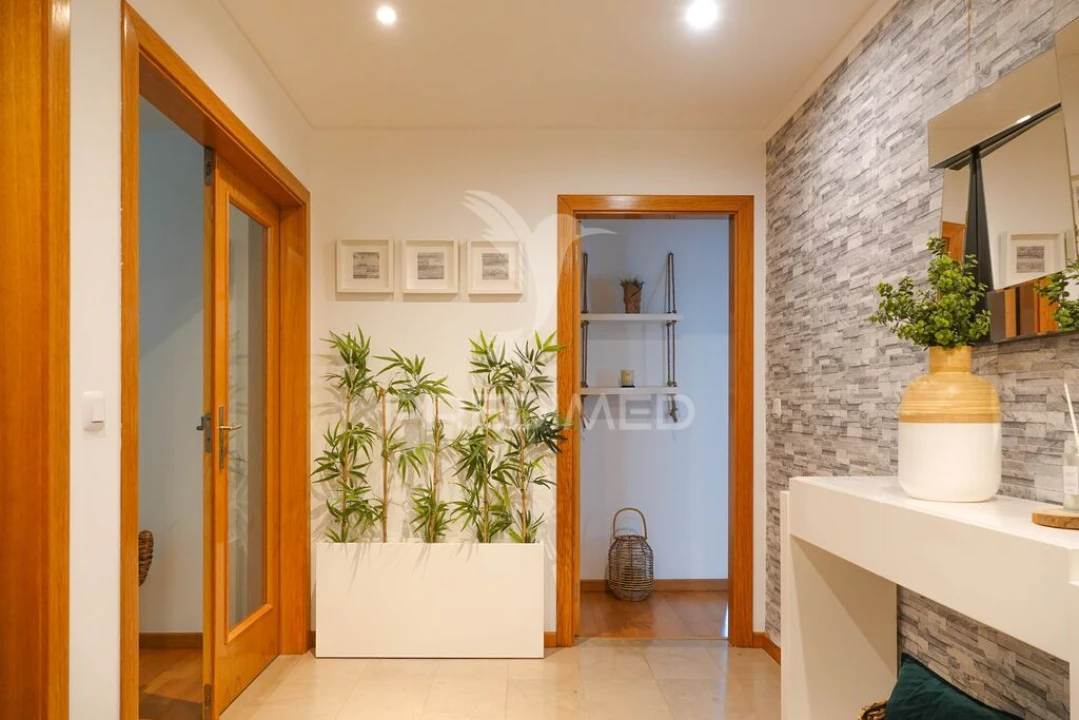 Apartamento T3 para Venda em Abrantes (São Vicente e São João) e Alferrarede Foto 1