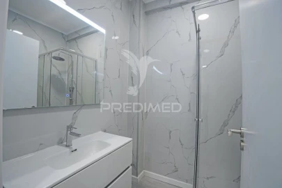 Apartamento T1 para Venda em Venteira