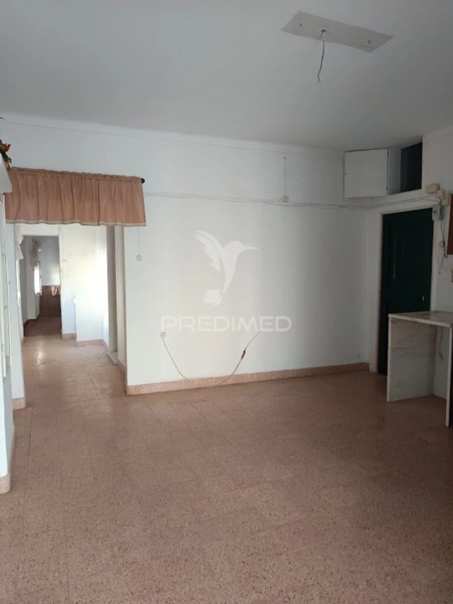 Apartamento T1 para Venda em São João Baptista Foto 4