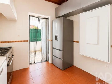 Moradia T4 para Venda em Azeitão (São Lourenço e São Simão)