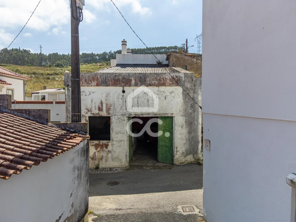 Armazém para Venda em Vilarinho dos Galegos e Ventozelo Foto 2